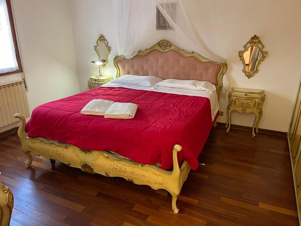 Royal Guest House Venice Exterior photo