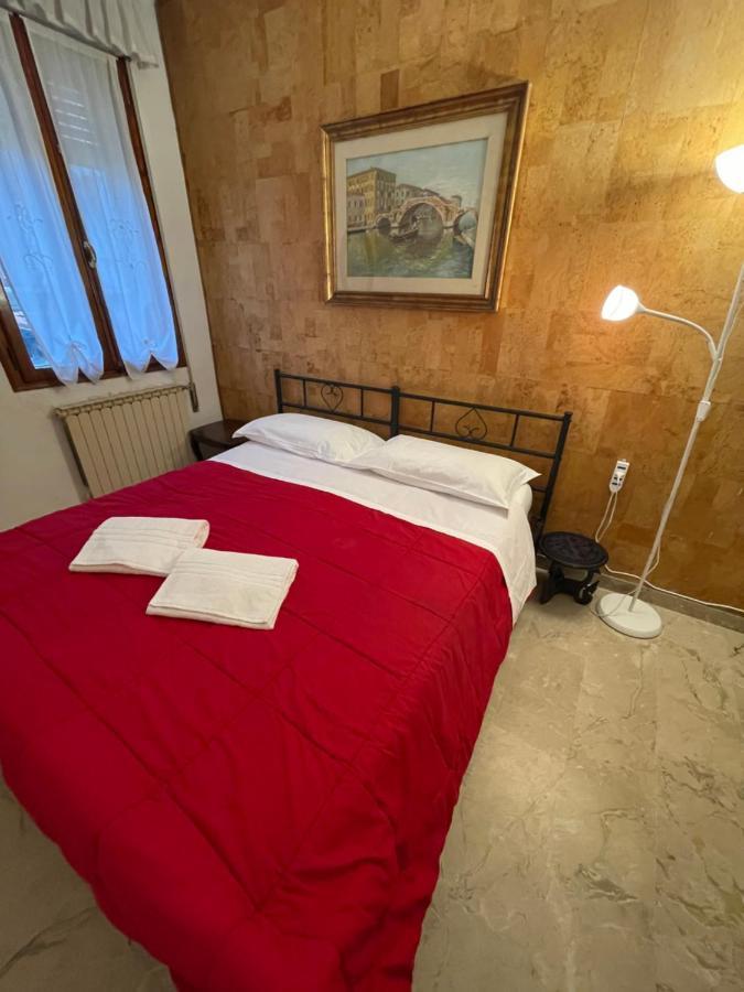 Royal Guest House Venice Exterior photo